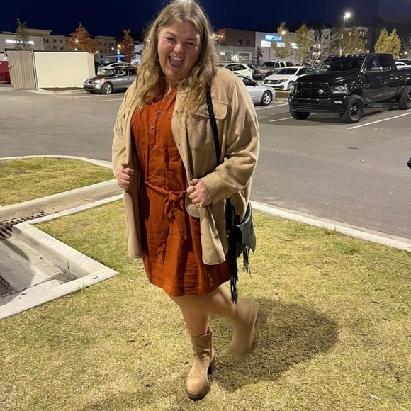 Rust Button-Up dress - Picture 5 of 5